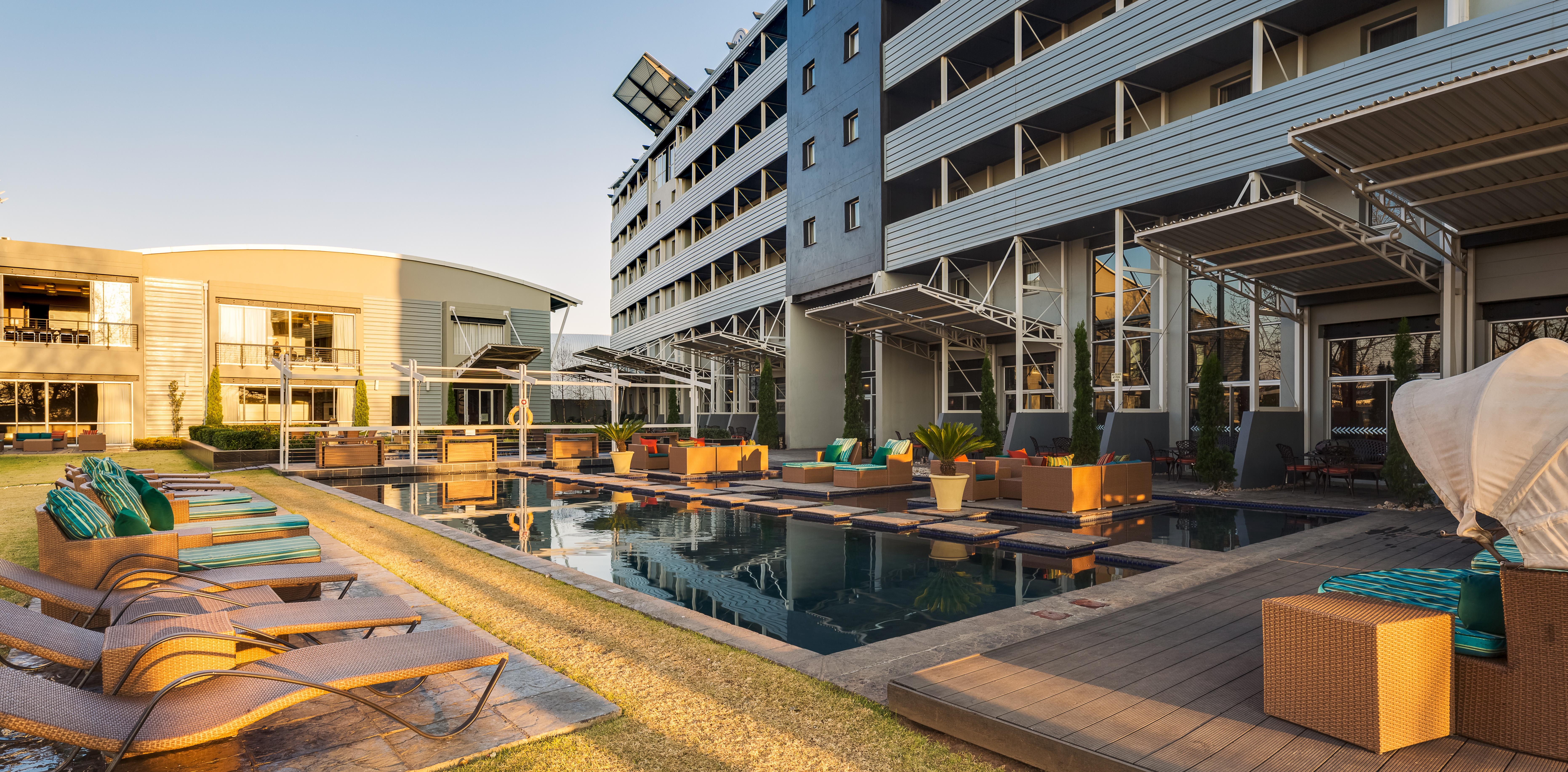 Protea Hotel By Marriott O R Tambo Airport Kempton Park Exteriér fotografie