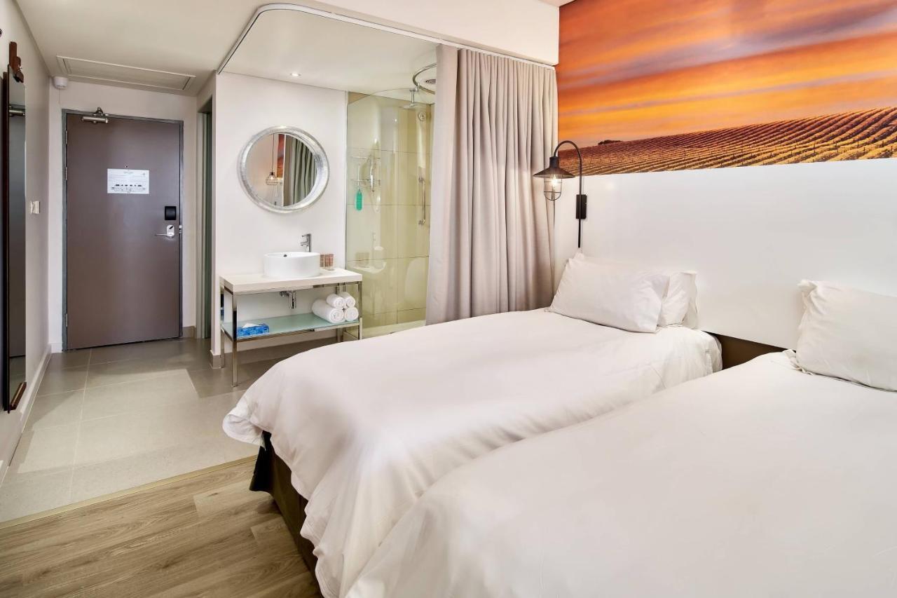 Protea Hotel By Marriott O R Tambo Airport Kempton Park Exteriér fotografie