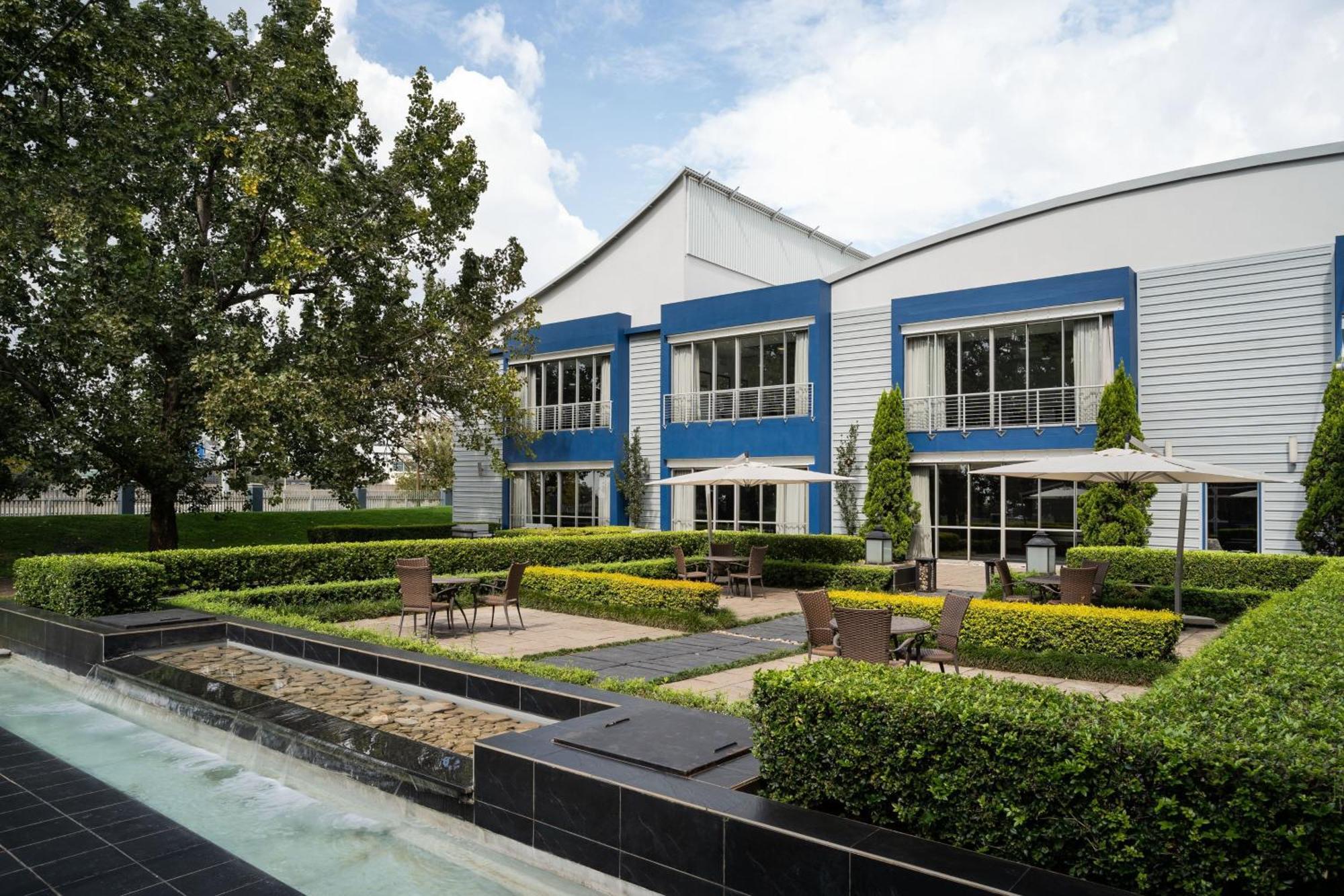 Protea Hotel By Marriott O R Tambo Airport Kempton Park Exteriér fotografie